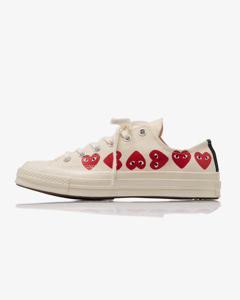 COMME DES GARCONS PLAY CHUCK ALL STAR '70 LOW MULTI HEART QS –